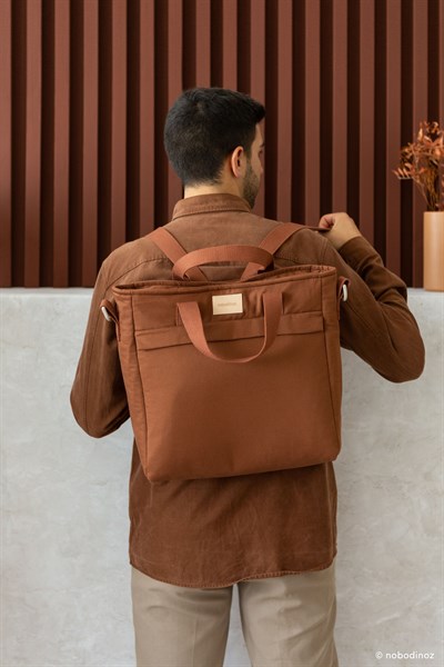 Nobodinoz Baby On the Go Su Geçirmez Anne Sırt Çantası, Clay Brown Anne Çantası