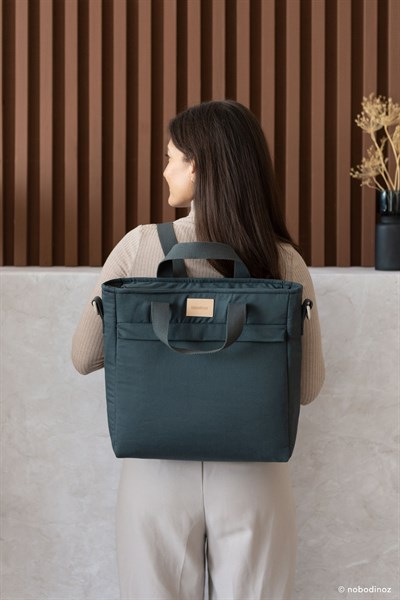 Nobodinoz Baby On the Go Su Geçirmez Anne Sırt Çantası, Carbon Blue Anne Çantası