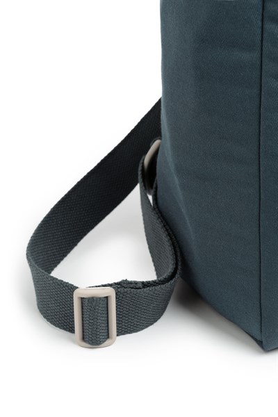 Nobodinoz Baby On the Go Su Geçirmez Anne Sırt Çantası, Carbon Blue Anne Çantası