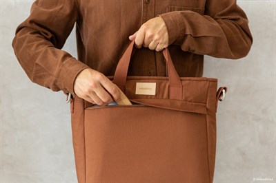 Nobodinoz Baby On the Go Su Geçirmez Anne Sırt Çantası, Clay Brown Anne Çantası