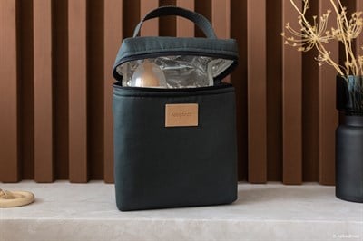 Nobodinoz Baby On the Go Su Geçirmez Beslenme Çantası, Carbon Blue Çocuk Çantası