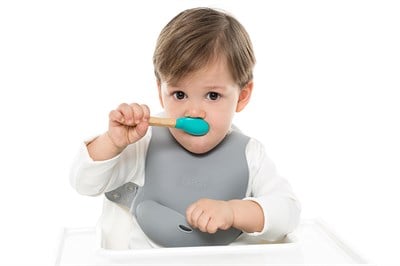 OiOi OiOi Bambu Saplı Silikon Kaşık İkili Set, Aqua Green-Mellow Yellow Tabaklar