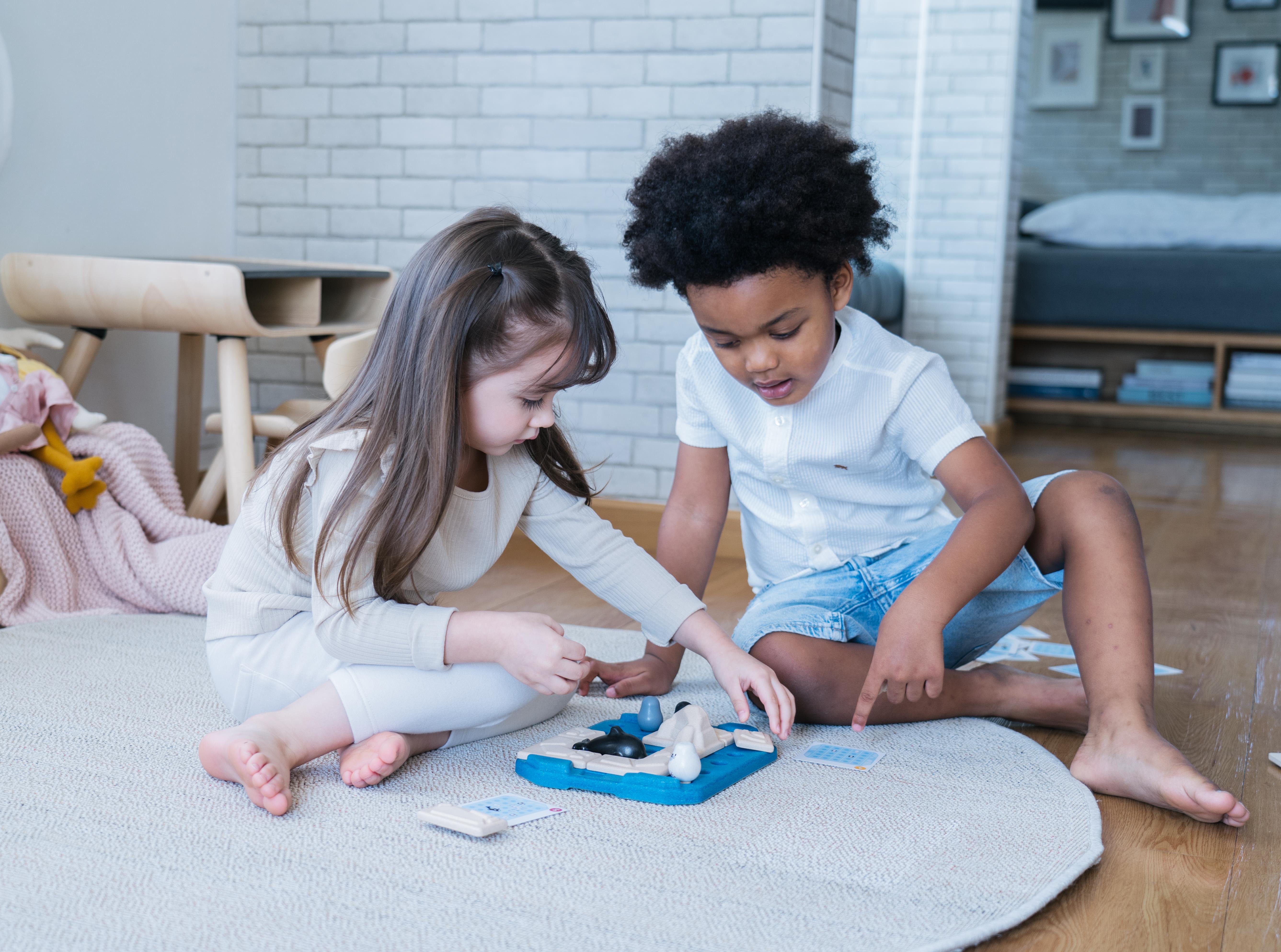 Penguen Bulmaca Seti Ahşap Oyuncaklar plantoys