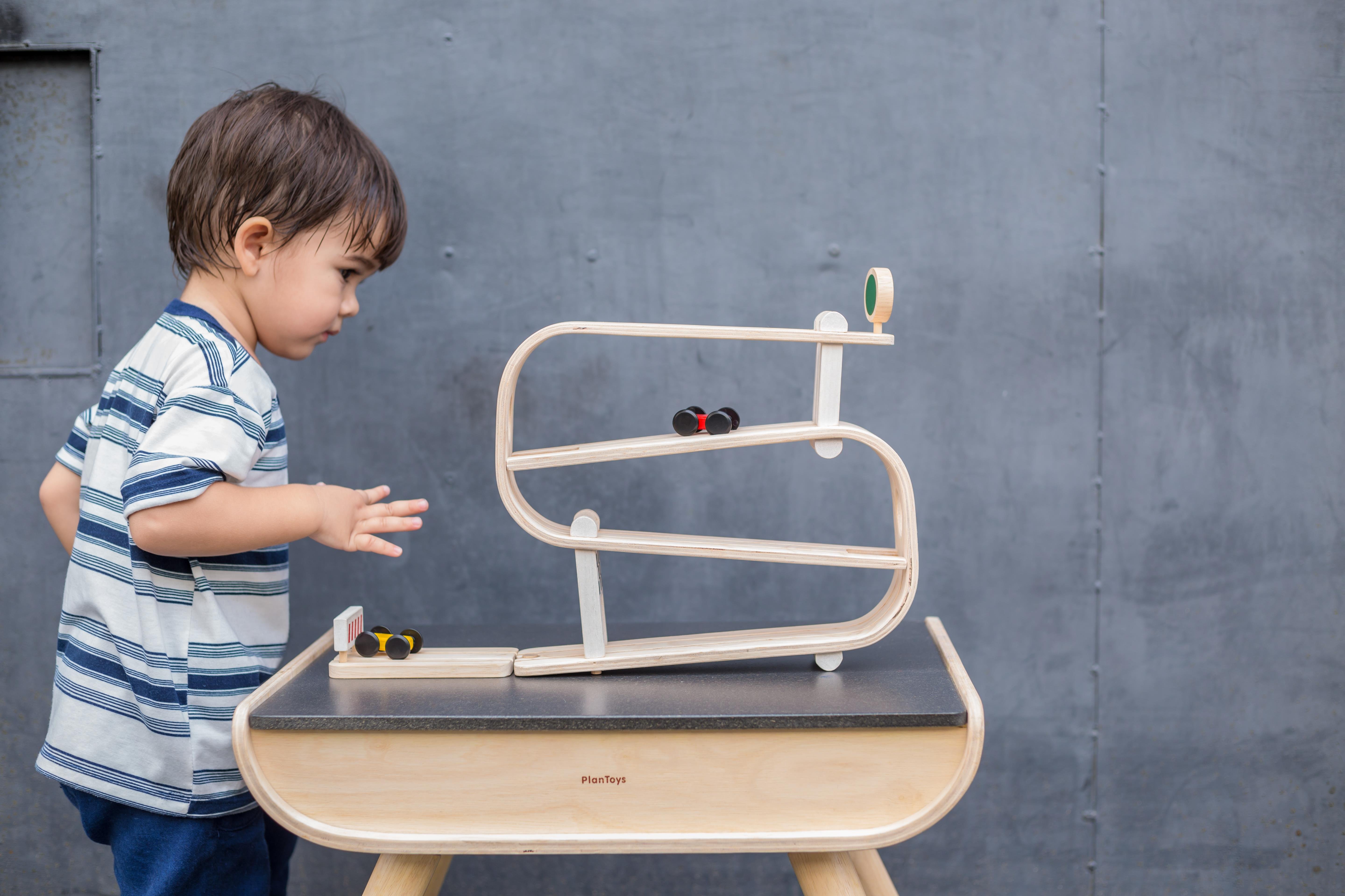 Rampa Oyunu Ahşap Oyuncaklar plantoys