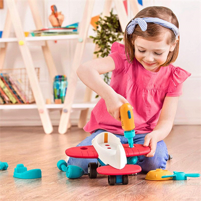 Wonder Wheels, Uçak Tak Çıkar Oyuncak Wonder Wheels