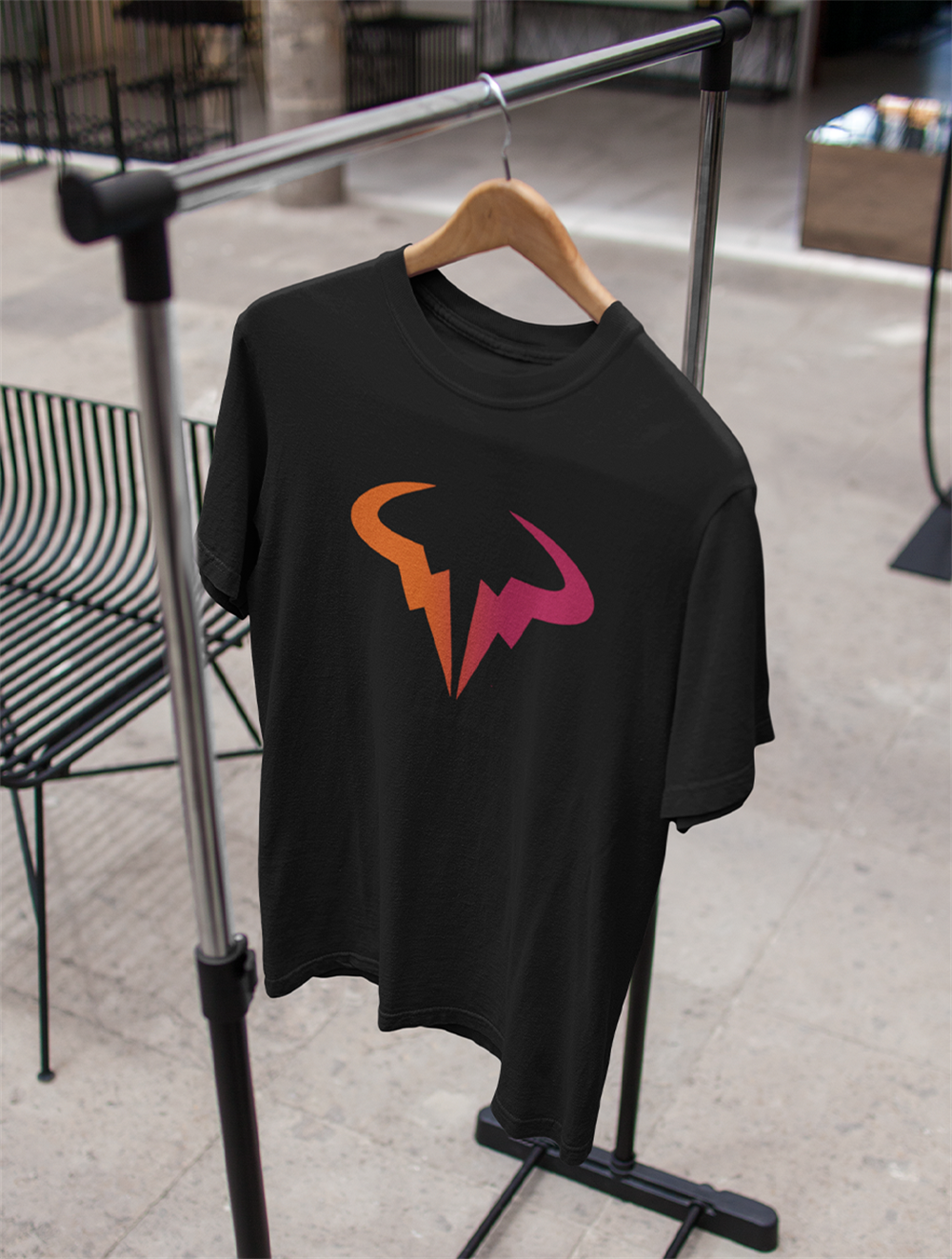 Nadal Renkli Logo Siyah T-shirt