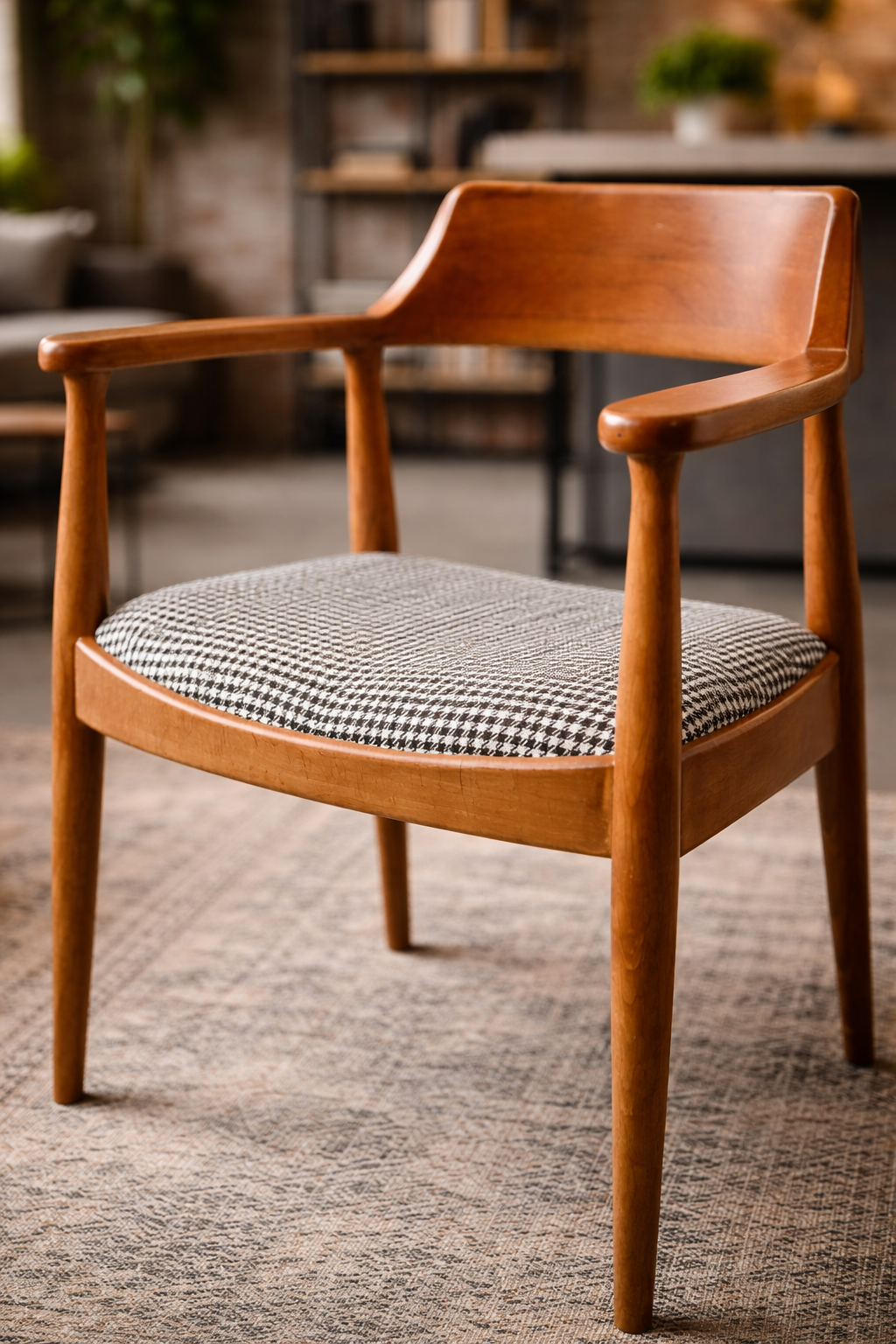 Kerben Doğal Ahşap Naturel Renk Kayın Sandalye Detaylı İşçilik Modern Şık Tasarım