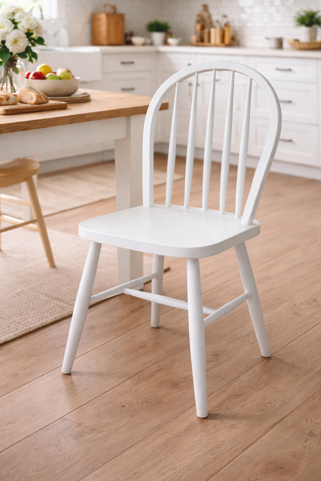 Miranda Doğal Ahşap Kayın Beyaz Renk Sandalye Detaylı İşçilik Modern Şık Tasarım