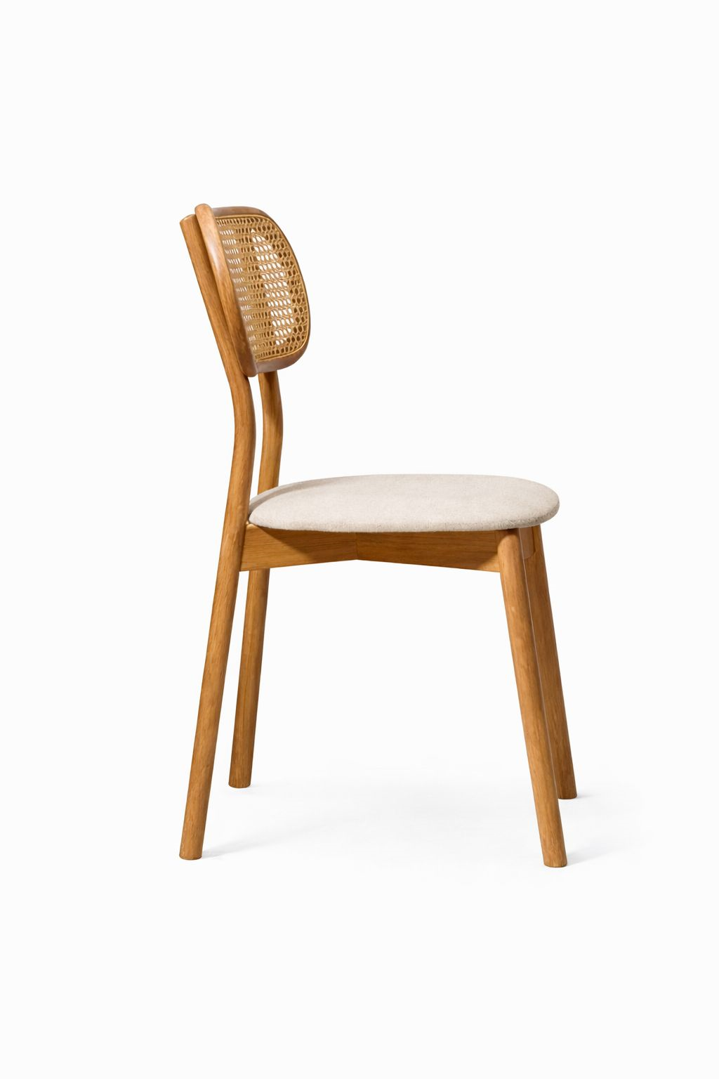 Naturel Hasır Sırtlı Ahşap Sandalye | Kayın Ayaklı – Döşemeli