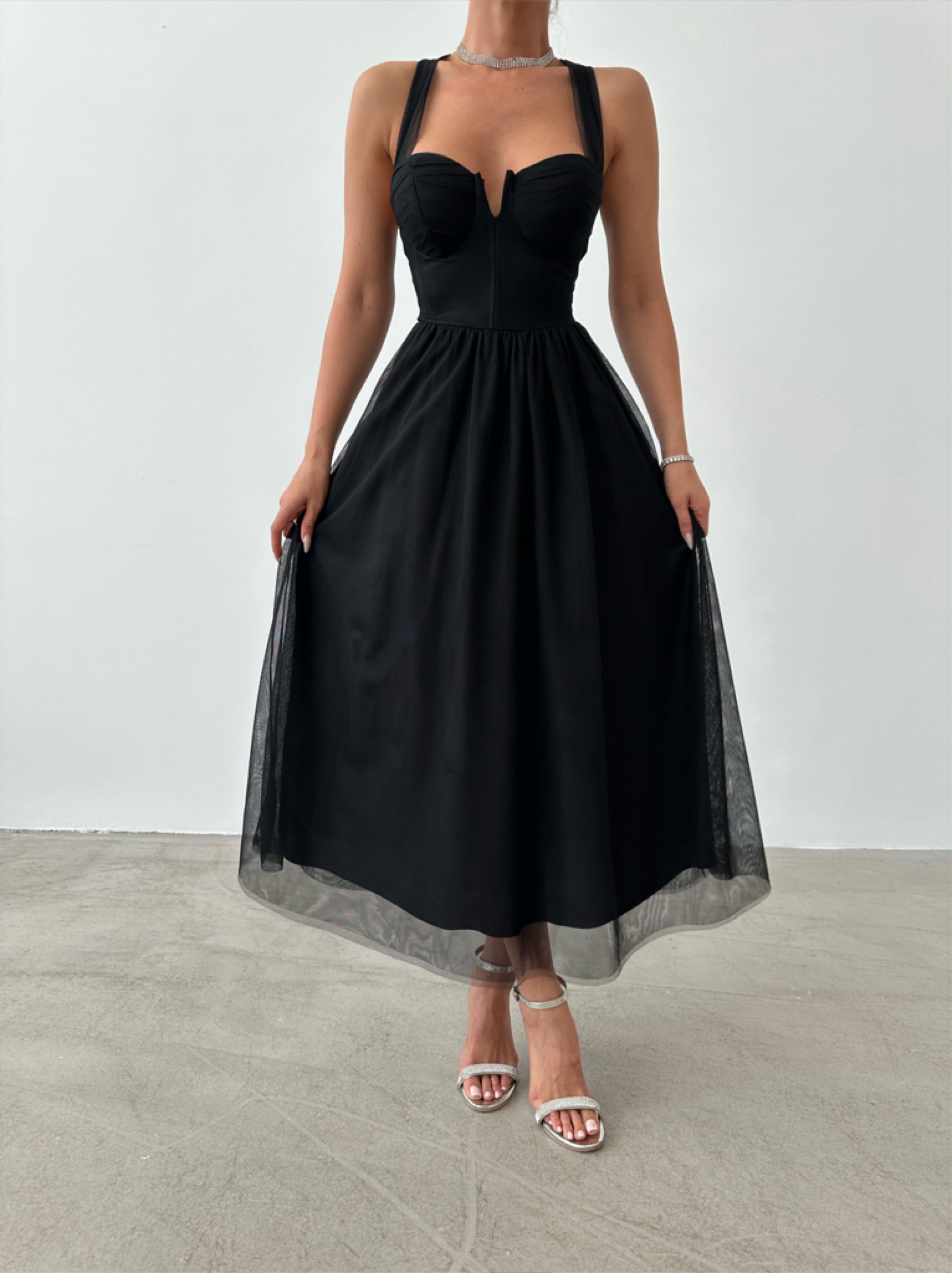 Arkadan Bağlamalı Kalın Askı Eteği Tül Siyah Elbise