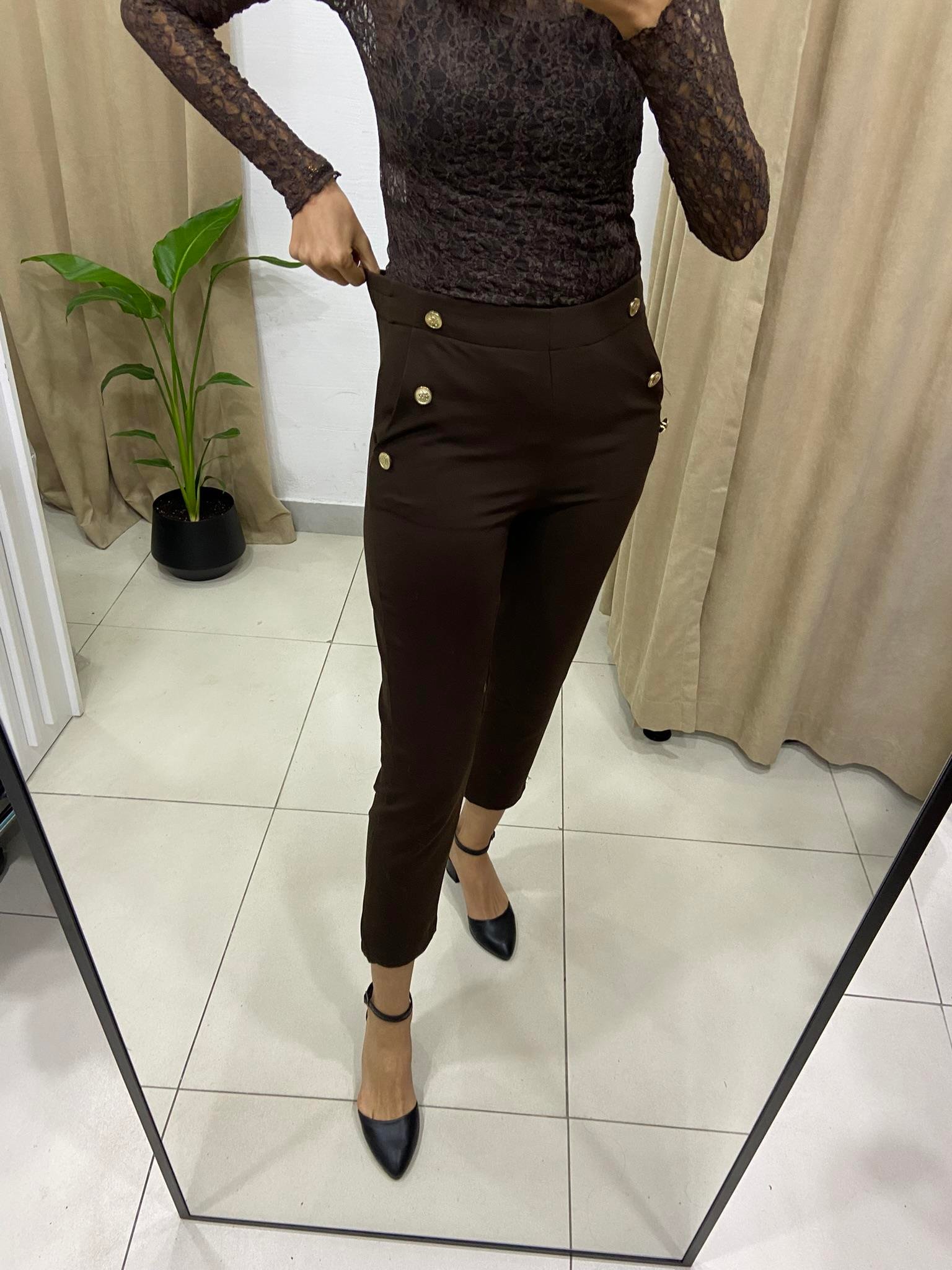 Beli Lastikli Gold Düğmeli Kahverengi Havuç Pantalon