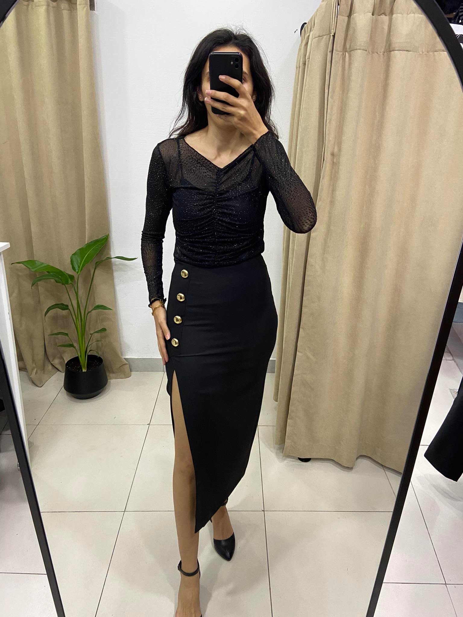 Drape Detay Simli Siyah Tül Bluz