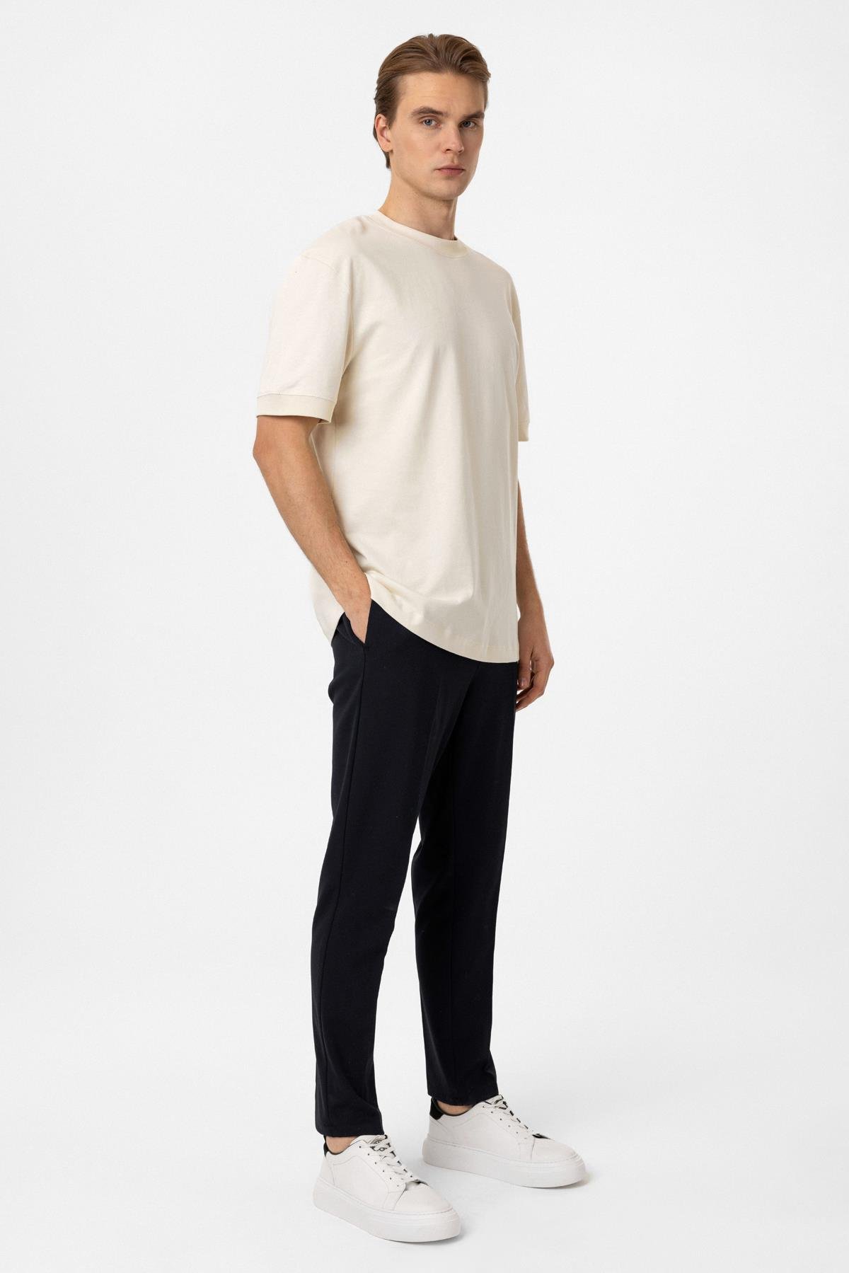 Bej Relaxed Fit %100 Pamuk Kısa Kollu Bisiklet Yaka Sweatshirt