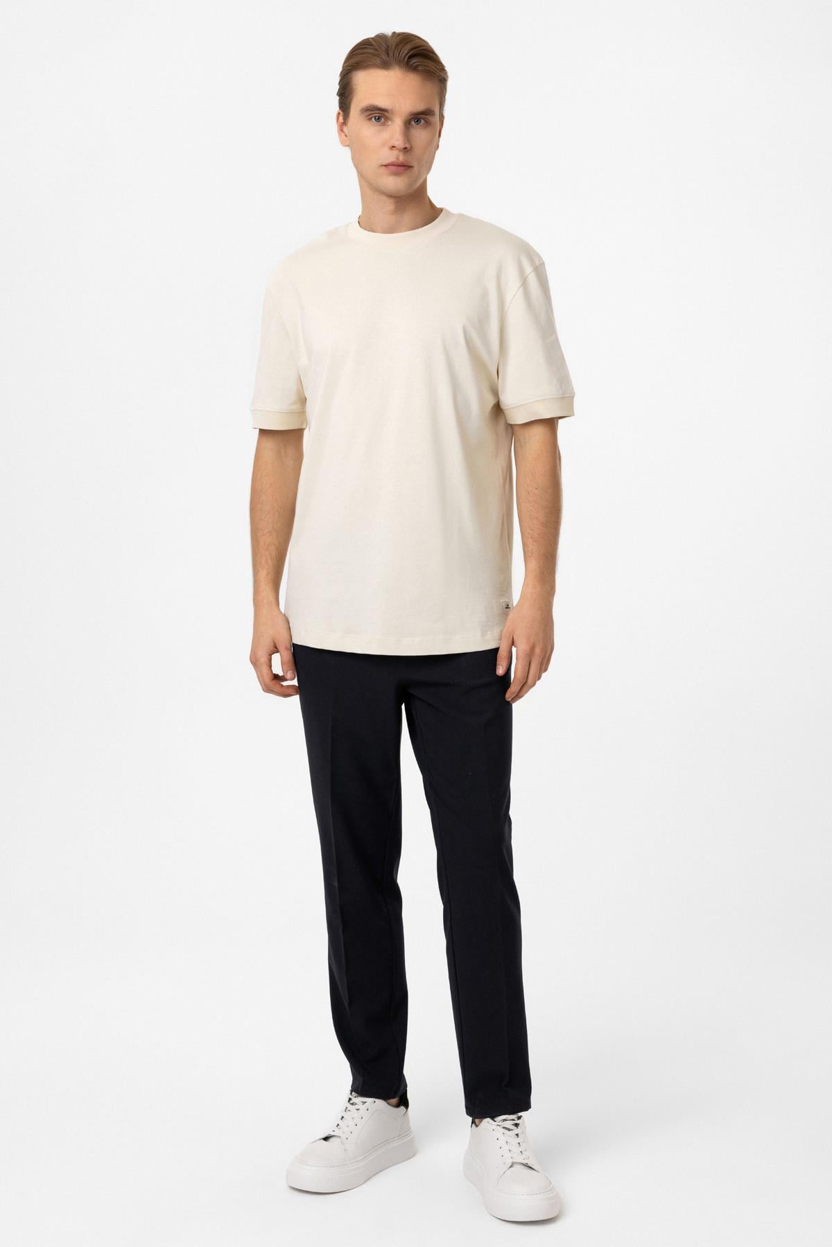 Bej Relaxed Fit %100 Pamuk Kısa Kollu Bisiklet Yaka Sweatshirt