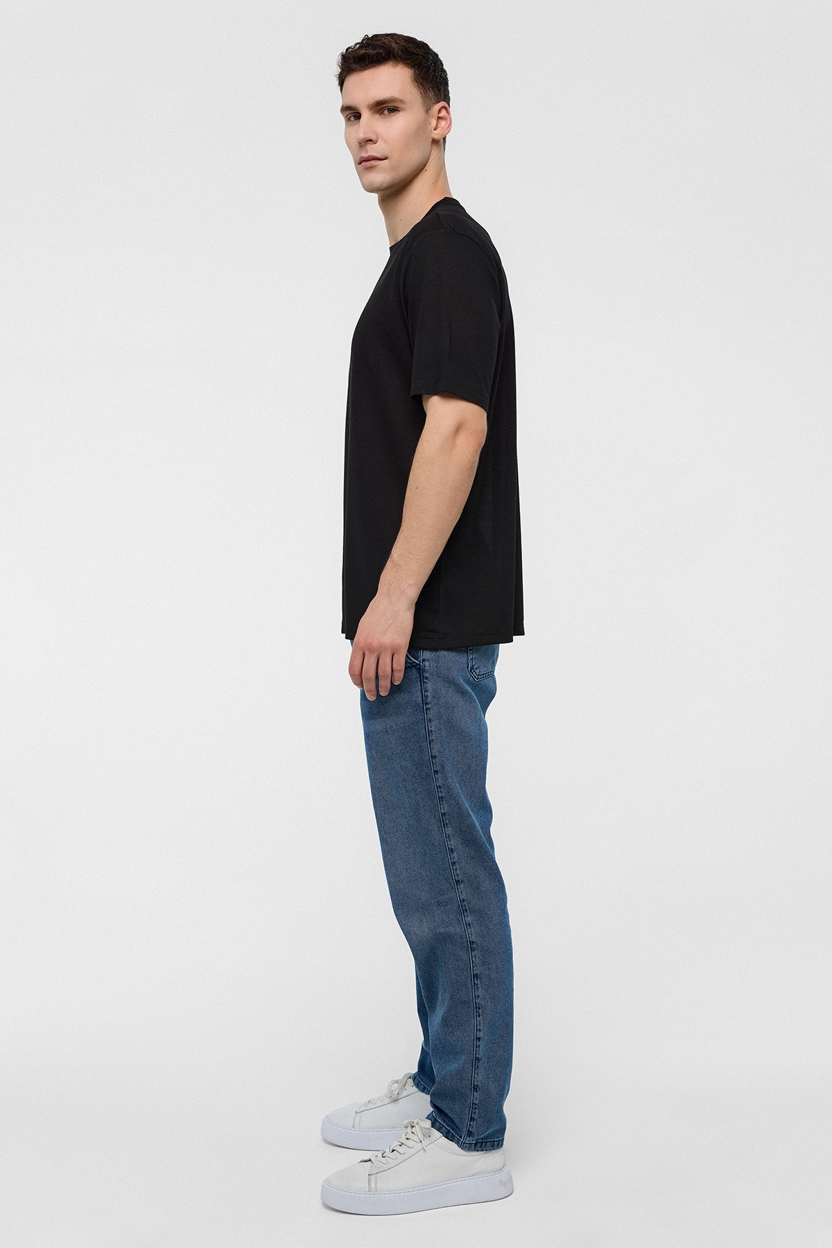 BİSİKLET YAKA REGULAR FIT TSHIRT