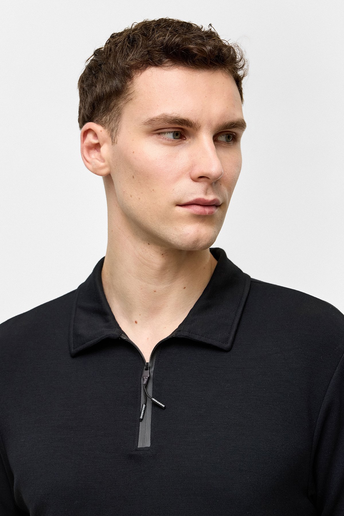FERMUARLI POLO YAKA TSHIRT