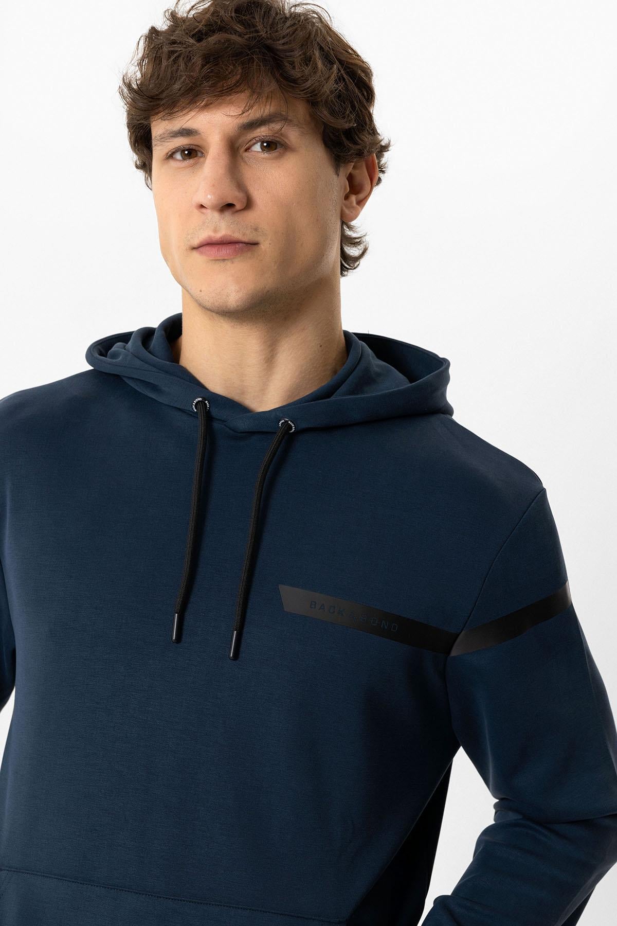 KAPÜŞONLU REGULAR FIT SWEATSHIRT