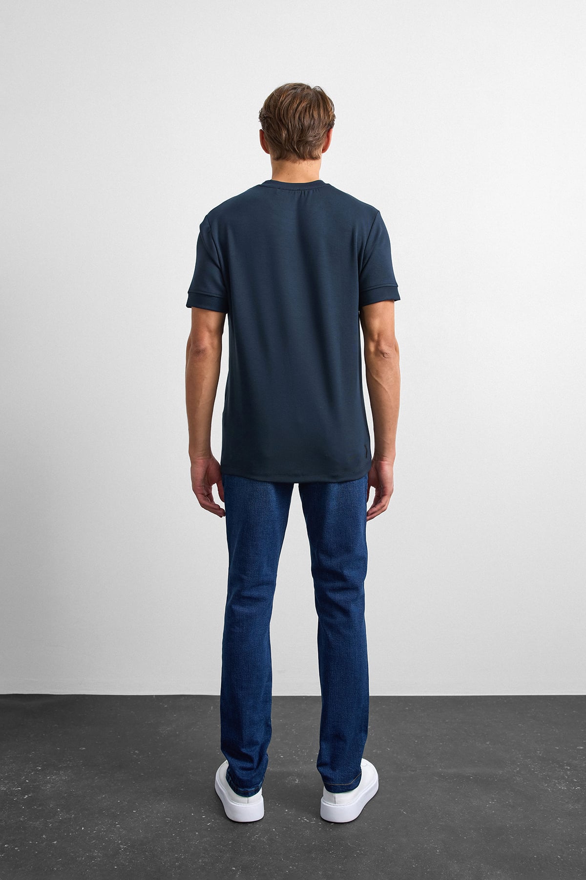 Lacivert Regular Fit Bisiklet Yaka Tişört