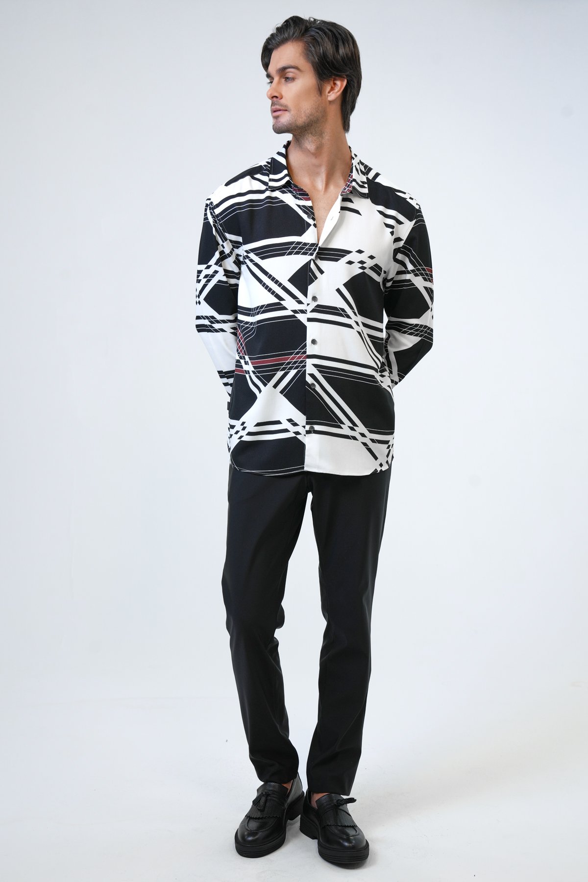 NORMAL YAKA VISKON KUMAŞ ÖZELLİKLİ BASKI DESENLİ LOOSE FIT GÖMLEK