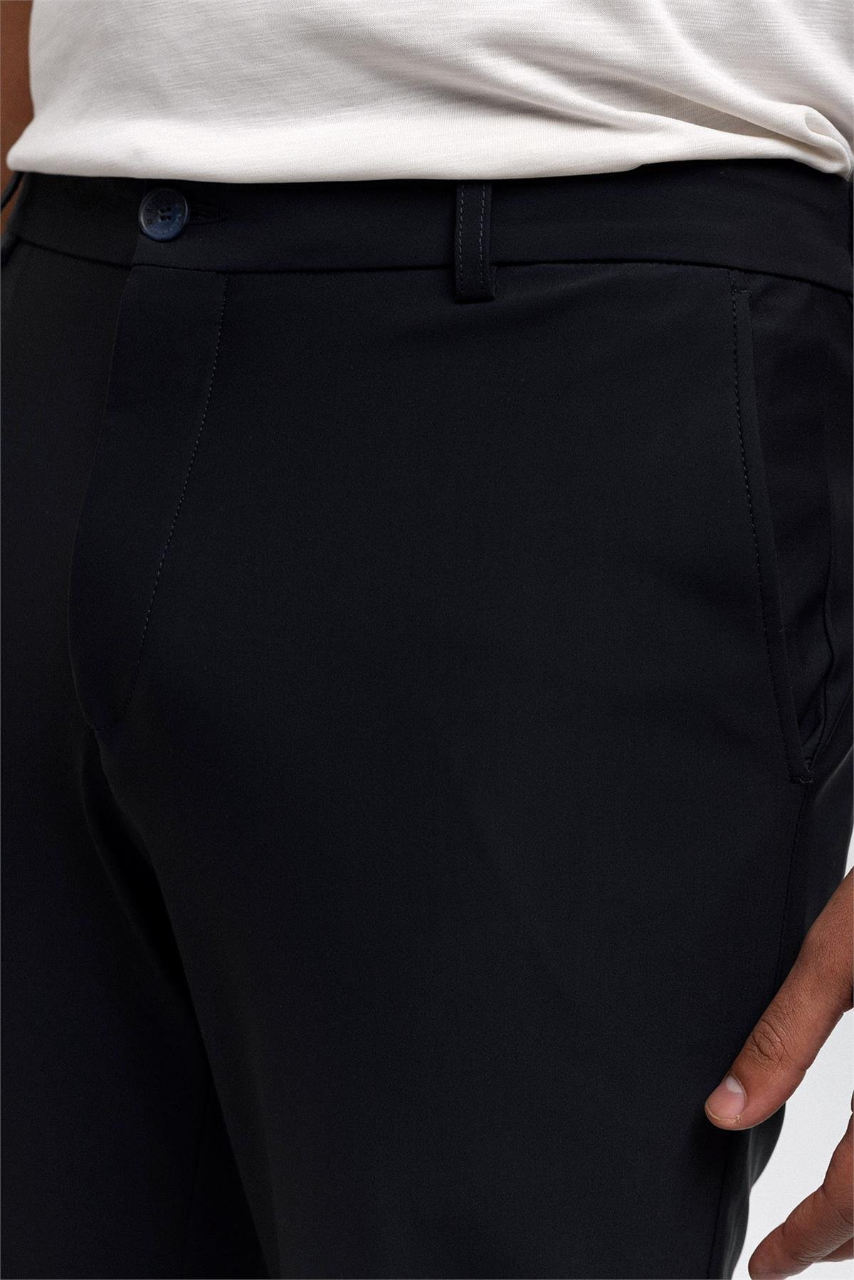 PANTOLON