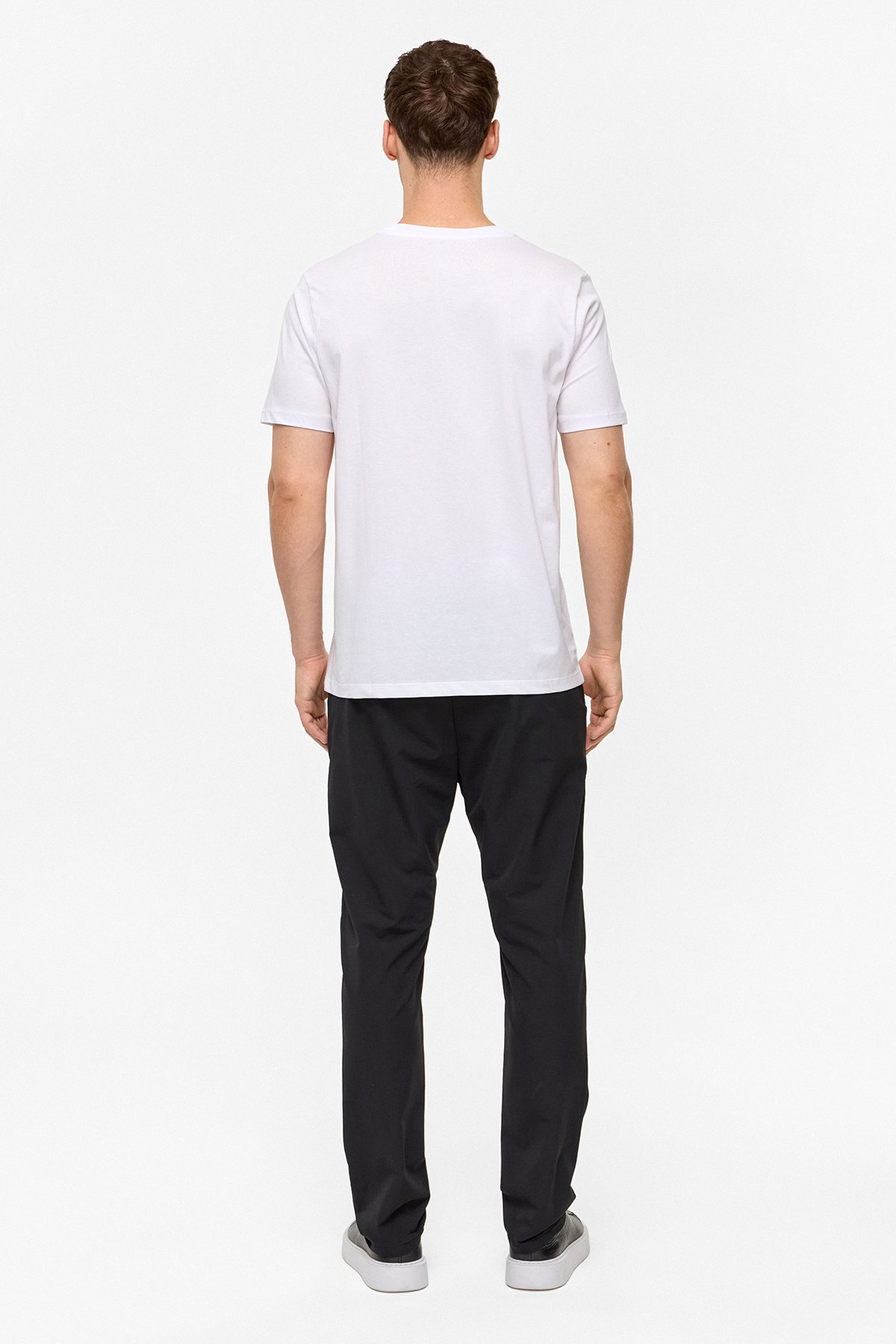 REGULAR FIT BASIC TSHIRT