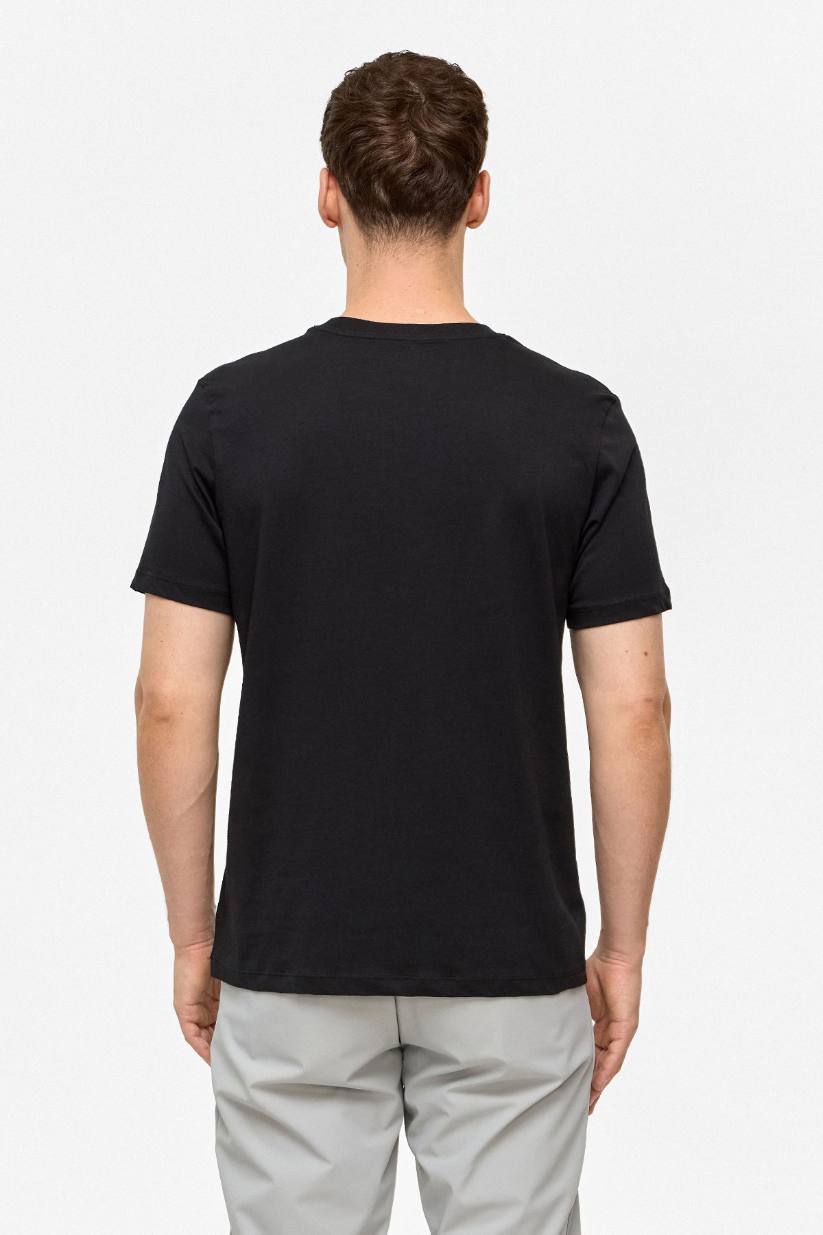 REGULAR FIT BASIC TSHIRT