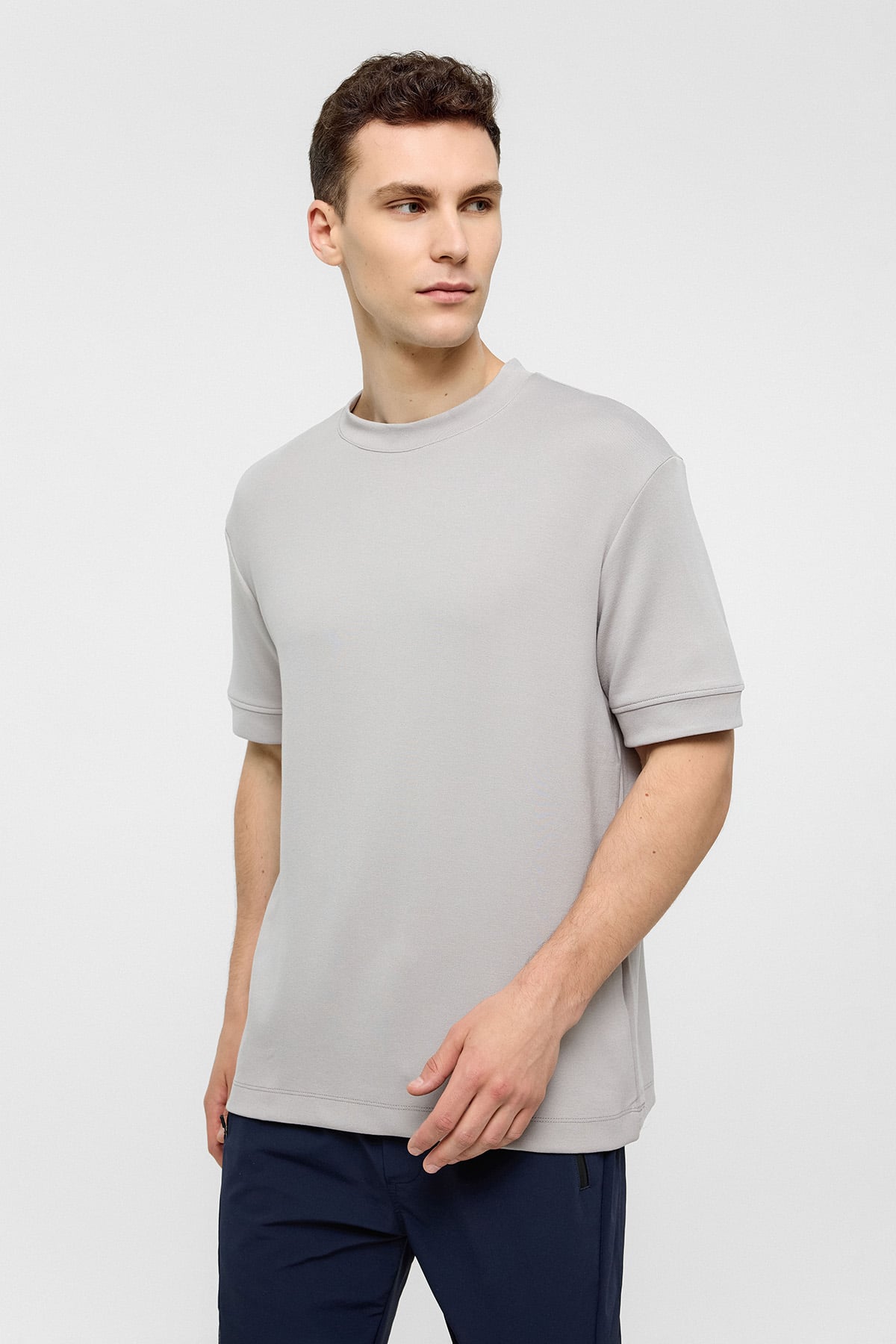 REGULAR FIT BİSİKLET YAKA BASIC TSHIRT