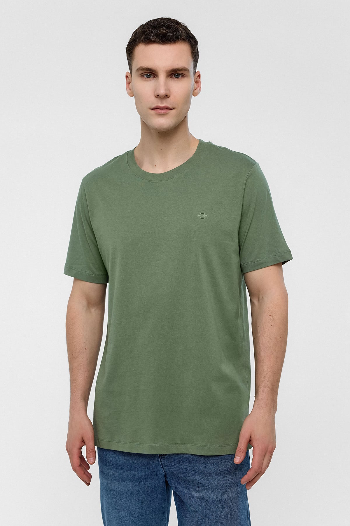 REGULAR FIT BİSİKLET YAKA BASİC TSHIRT