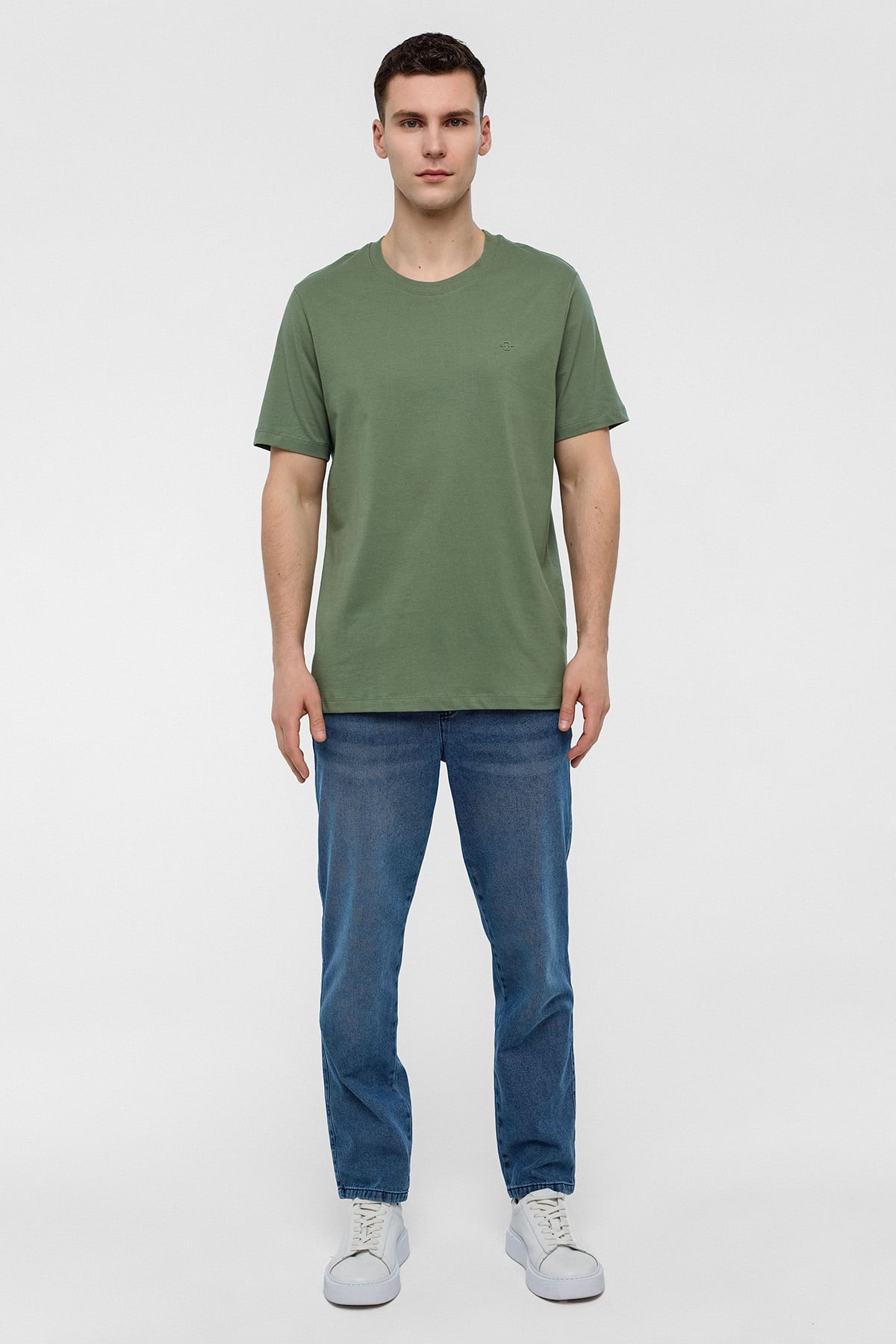 REGULAR FIT BİSİKLET YAKA BASİC TSHIRT