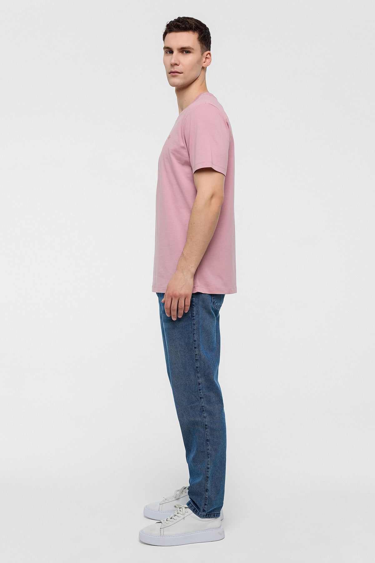 REGULAR FIT BİSİKLET YAKA BASİC TSHIRT