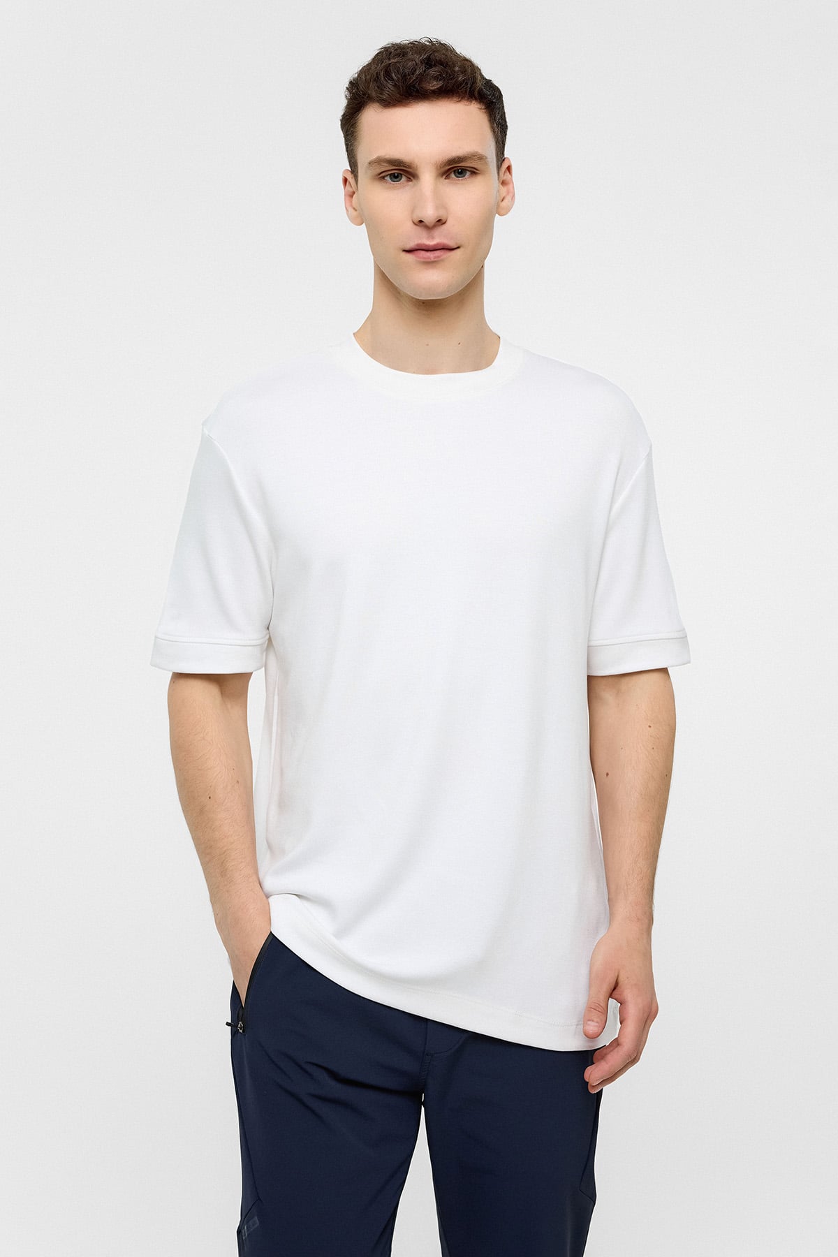 REGULAR FIT BİSİKLET YAKA BASIC TSHIRT