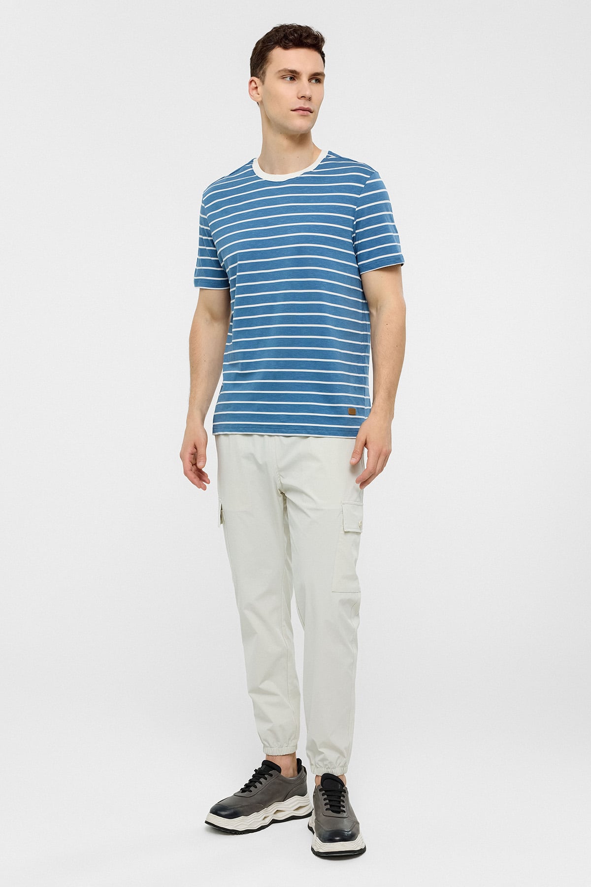 REGULAR FIT BİSİKLET YAKA ÇİZGİLİ ÖRME T-SHIRT