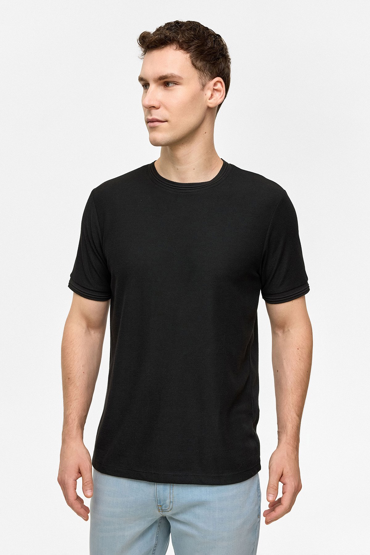 REGULAR FIT BİSİKLET YAKA KISA KOL TSHIRT