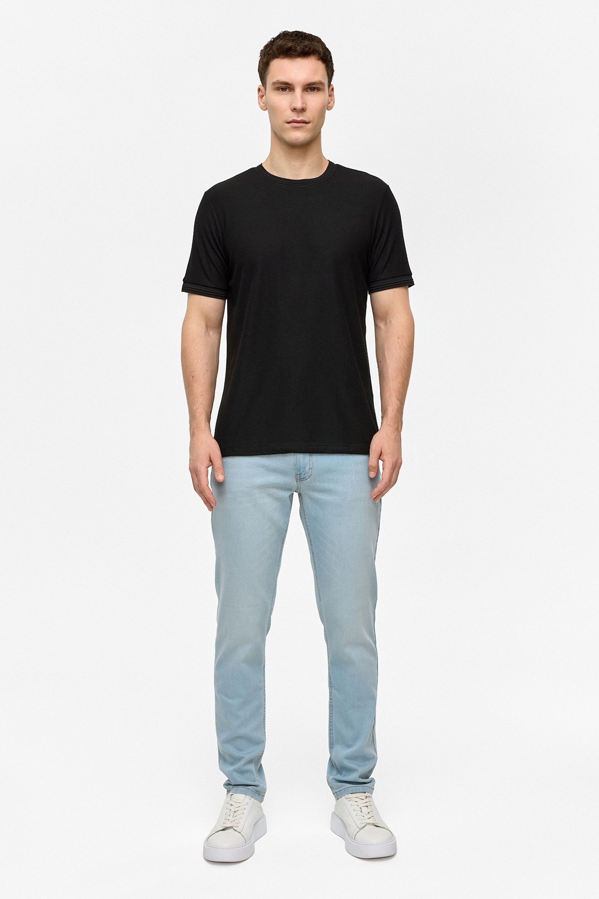 REGULAR FIT BİSİKLET YAKA KISA KOL TSHIRT