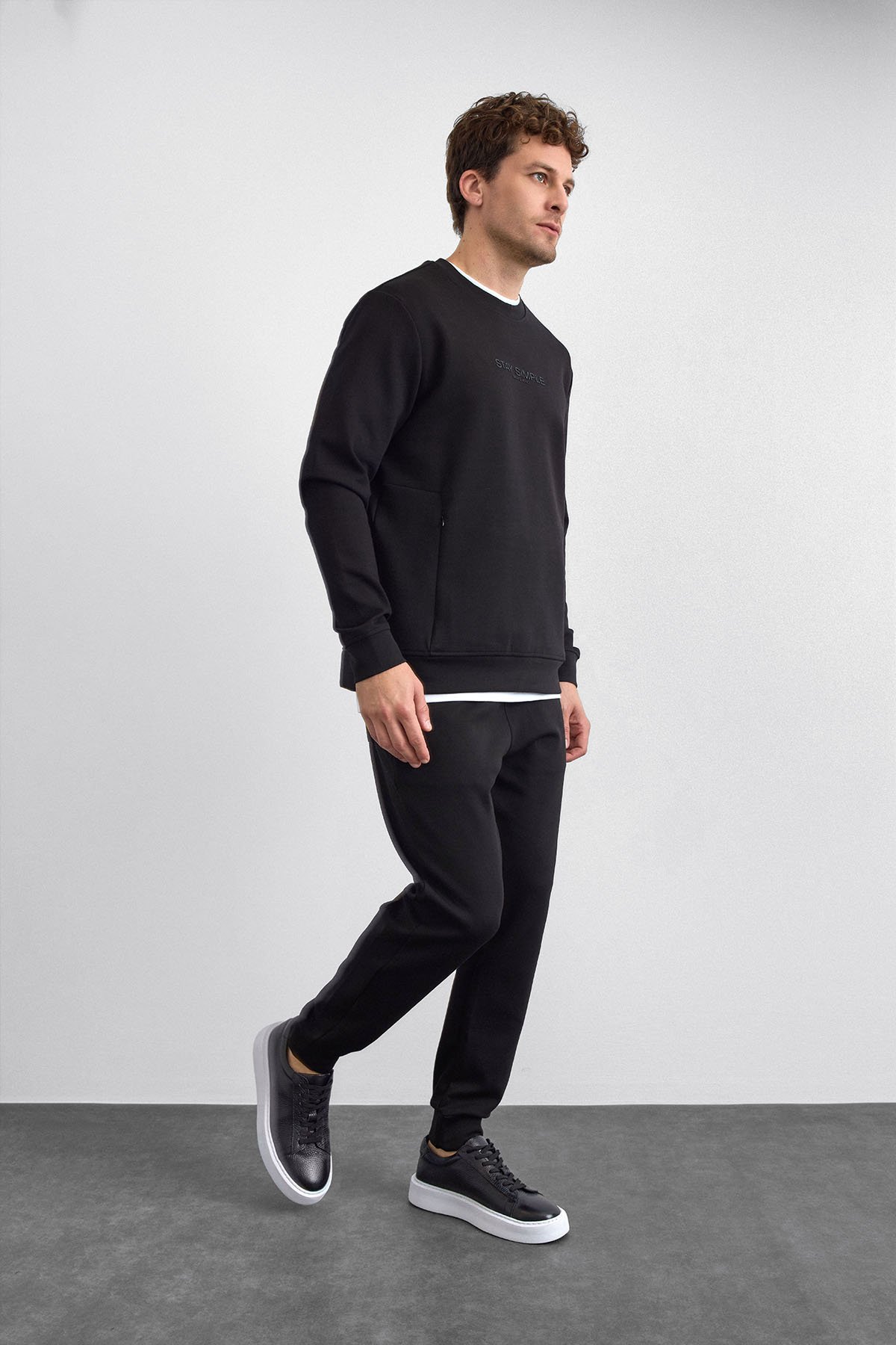 REGULAR FIT BİSİKLET YAKA SWEAT