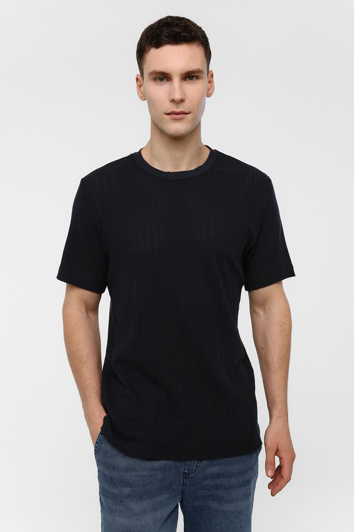 REGULAR FIT BİSİKLET YAKA TSHIRT