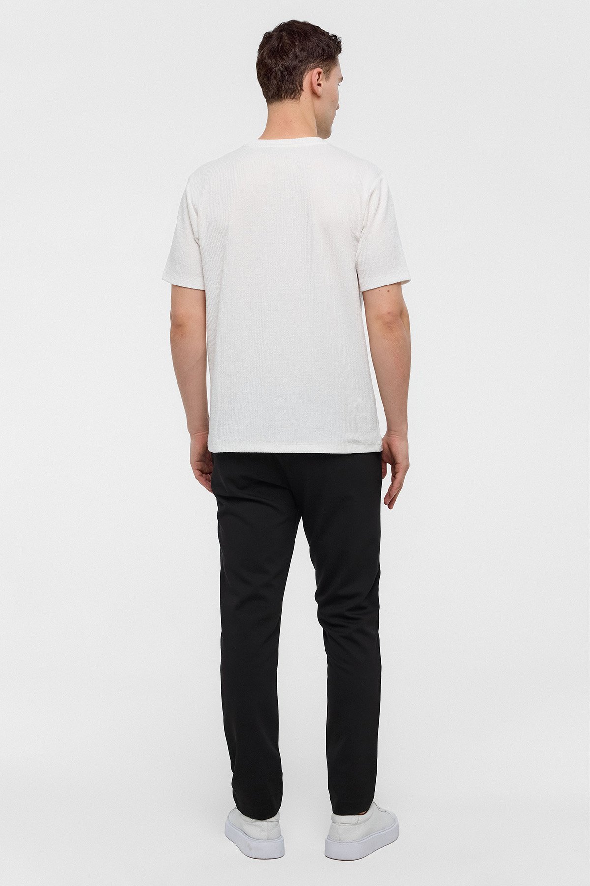 REGULAR FIT BİSİKLET YAKA TSHIRT