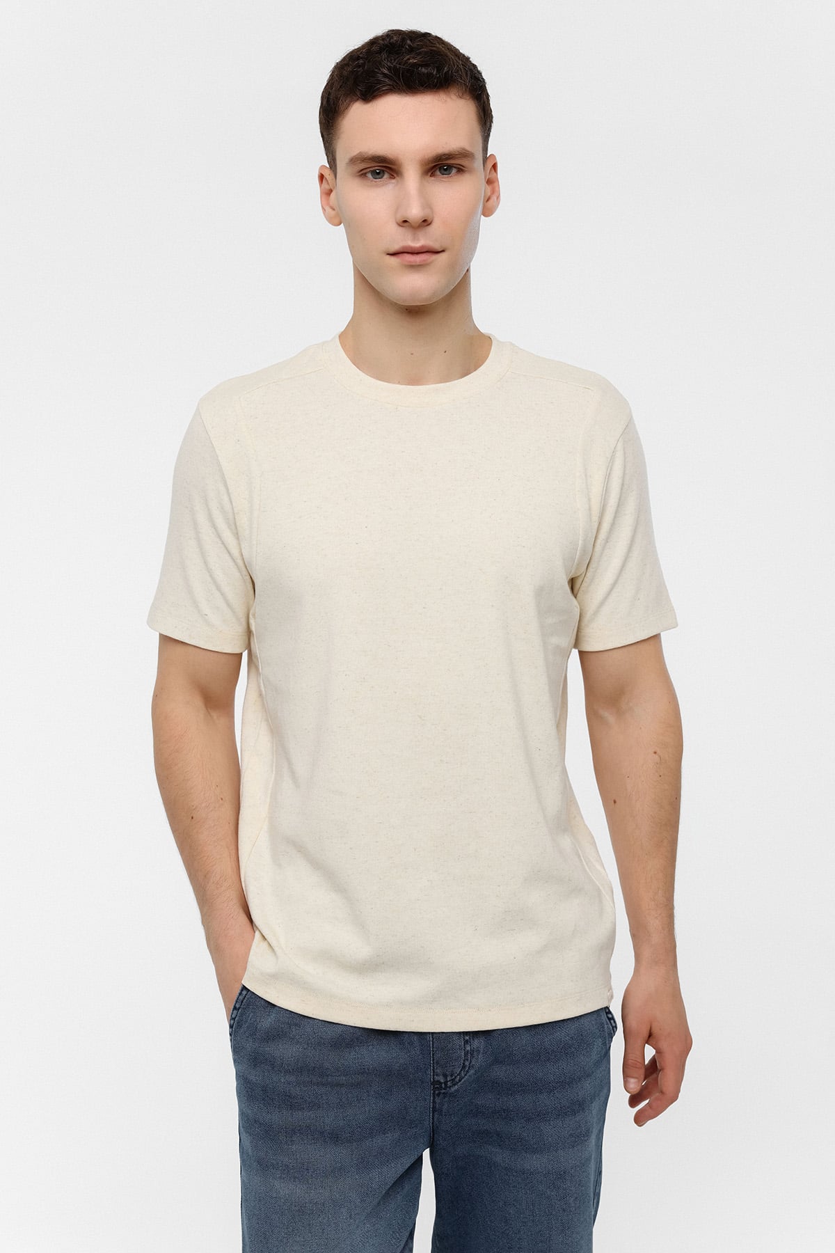REGULAR FIT BİSİKLET YAKA TSHIRT
