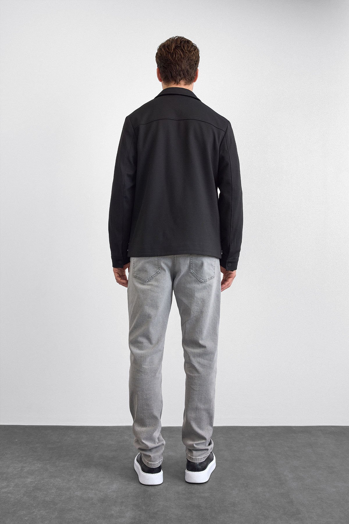 REGULAR FIT DIAGONEL JAKARLI ÖRME MONT