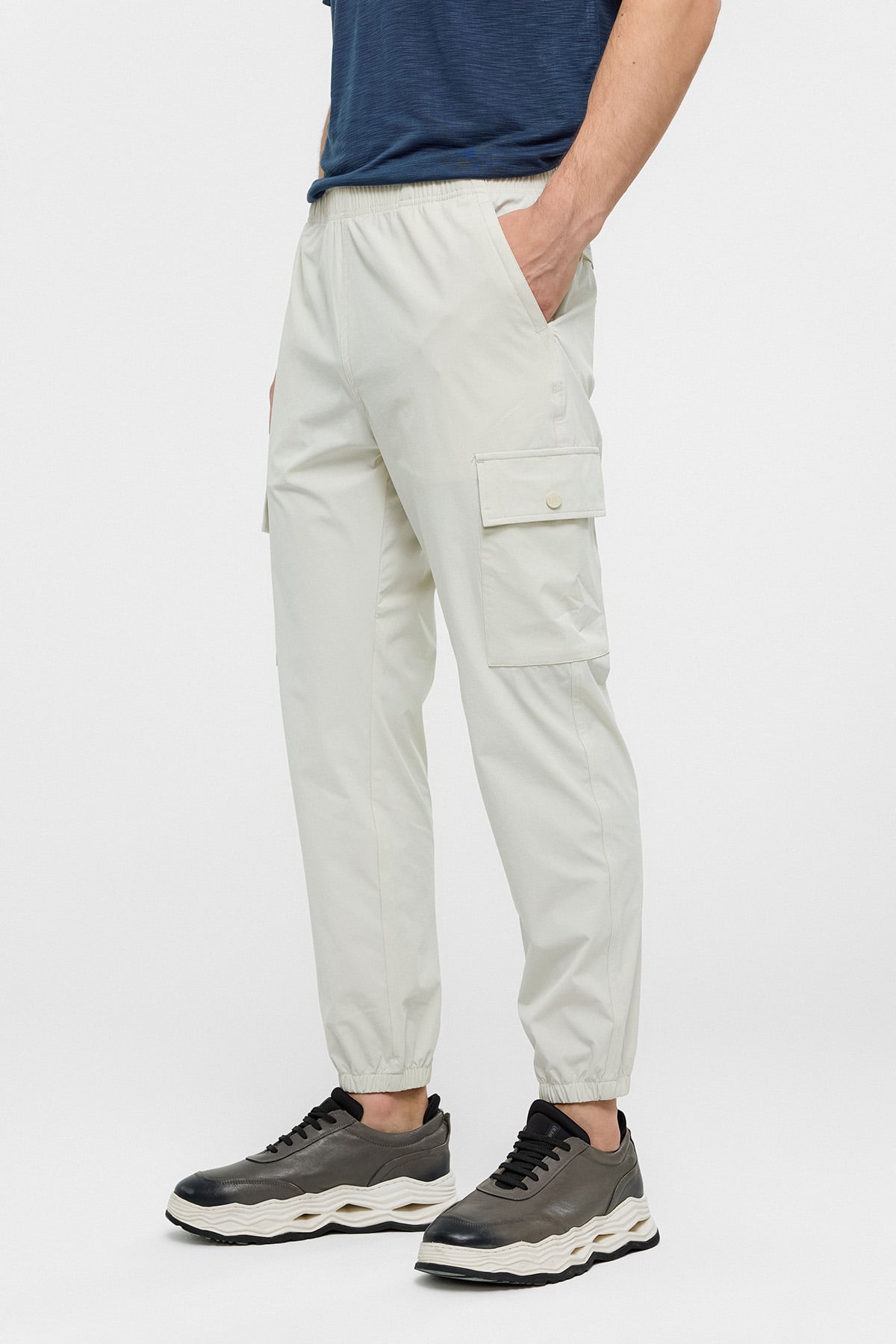 REGULAR FIT DOKUMA JOGGER PANTOLON