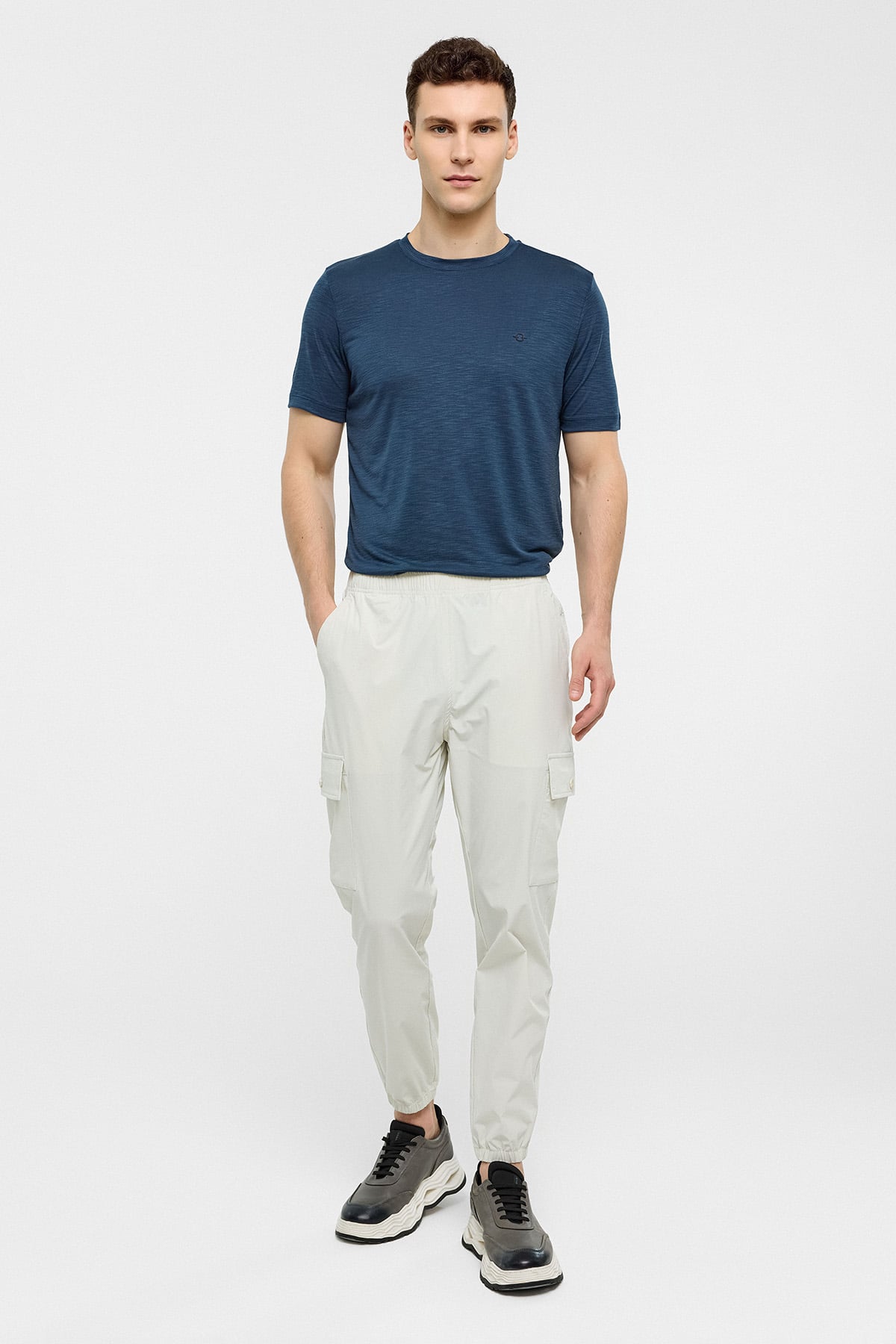 REGULAR FIT DOKUMA JOGGER PANTOLON