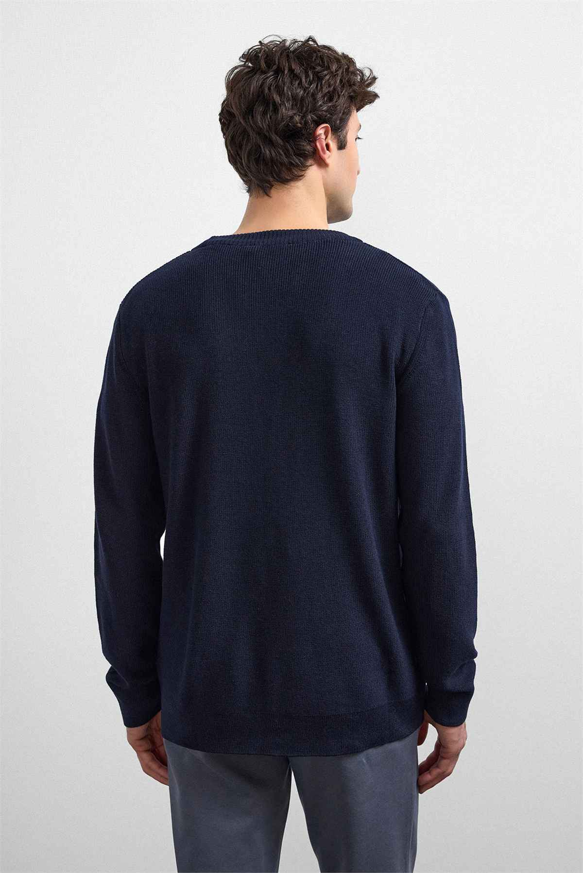 REGULAR FIT DÜĞMELİ HIRKA