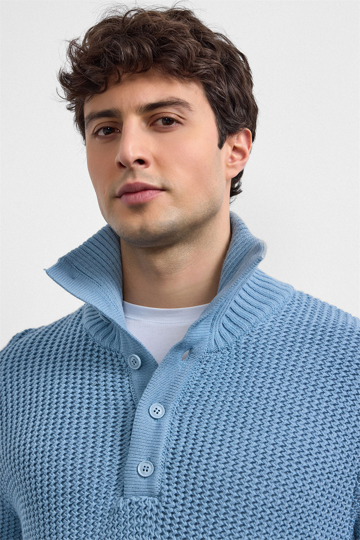 REGULAR FIT DÜĞMELİ POLO YAKA KAZAK