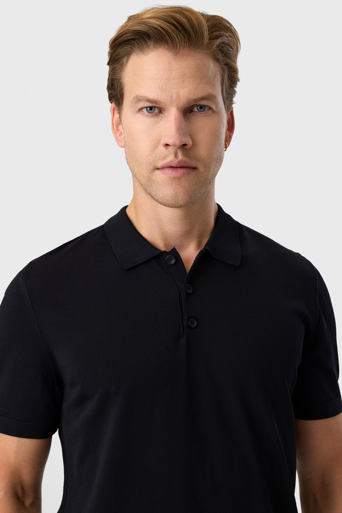 Regular Fit Düğmeli Siyah Polo Yaka Tişört