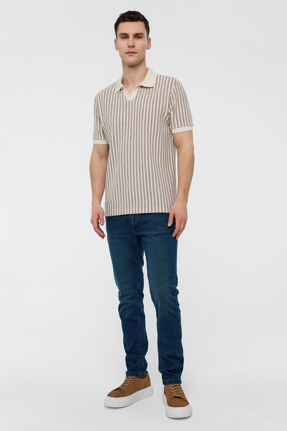REGULAR FIT DÜĞMESİZ POLO YAKA TSHIRT