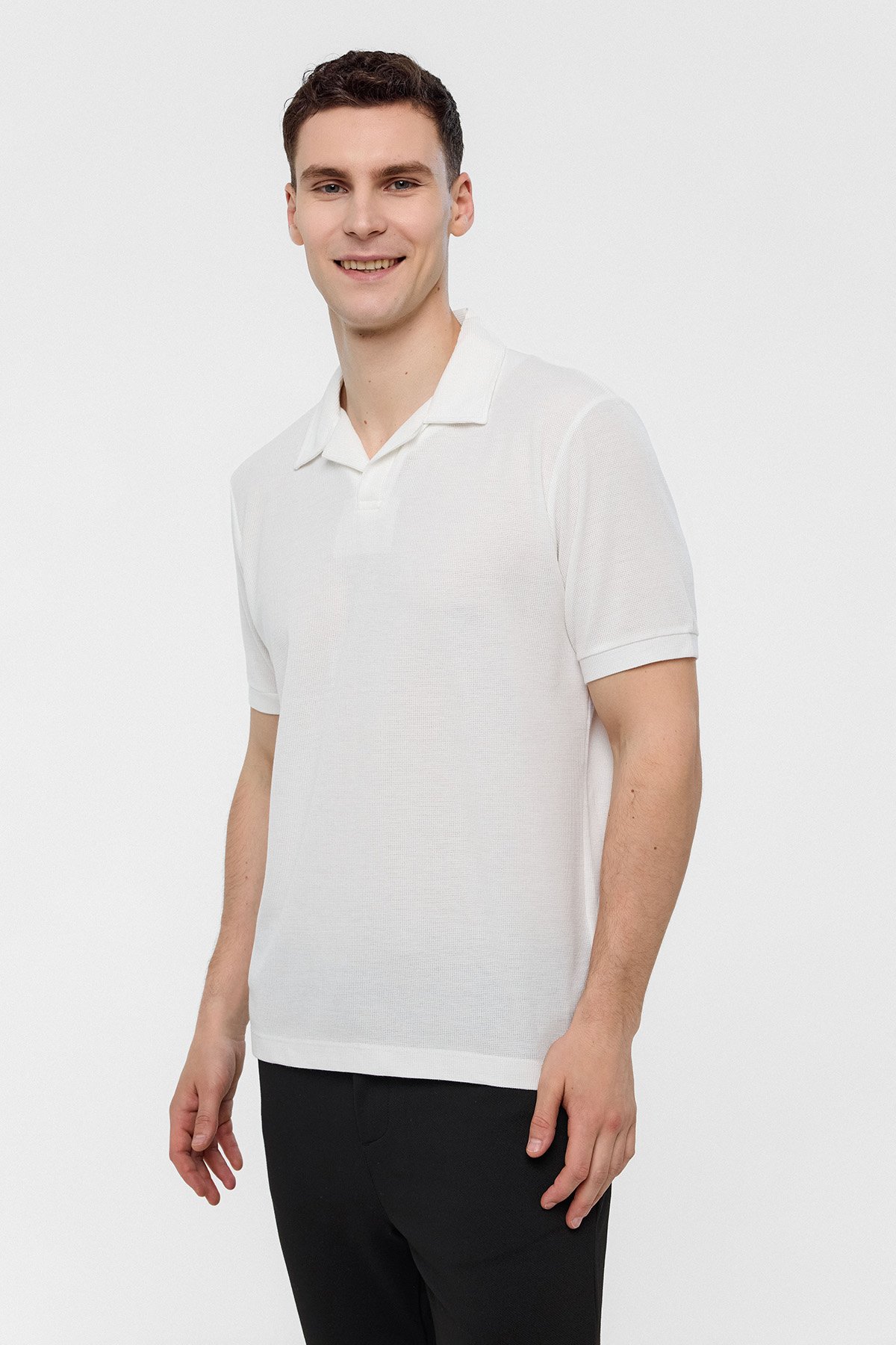 REGULAR FIT DÜĞMESİZ POLO YAKA TSHIRT