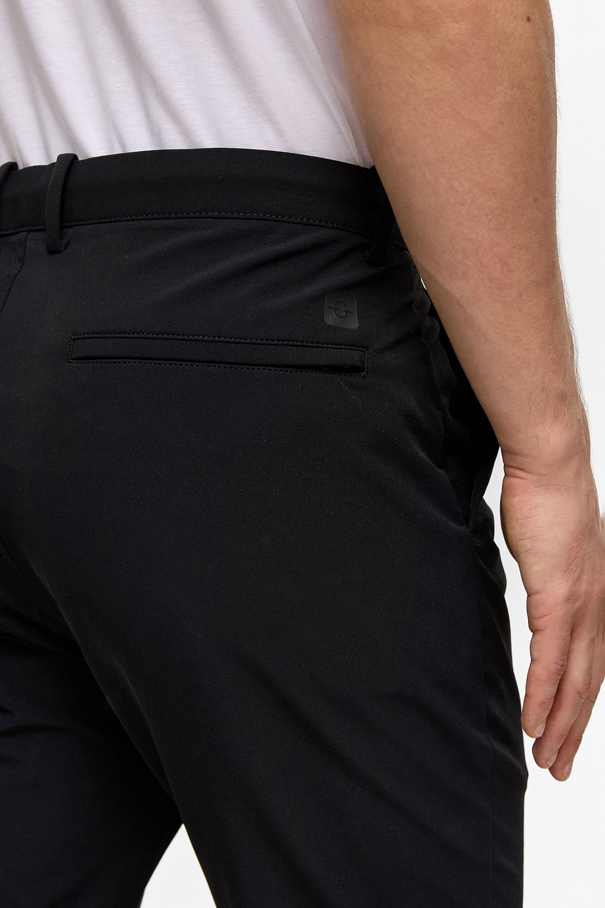 REGULAR FIT JOGGER PANTOLON