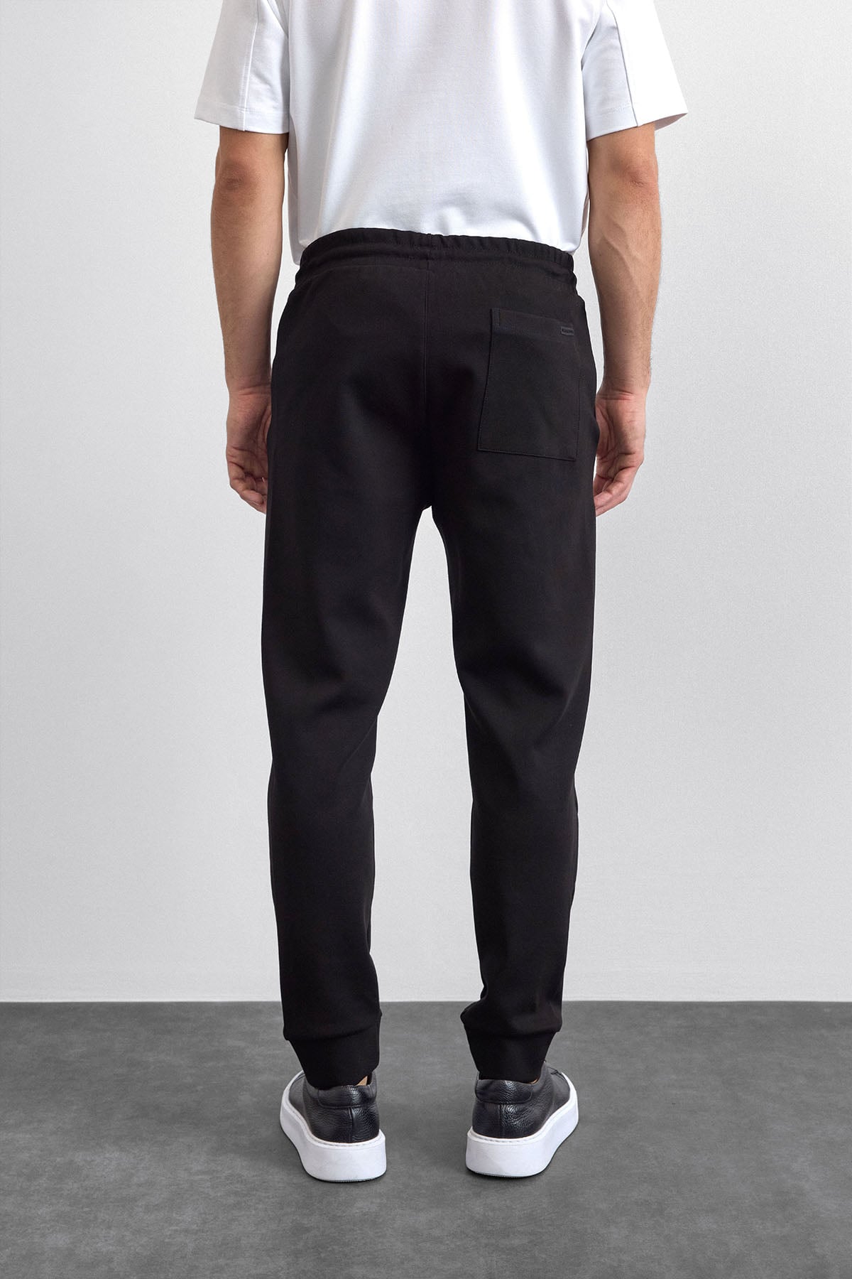 REGULAR FIT JOGGER PANTOLON