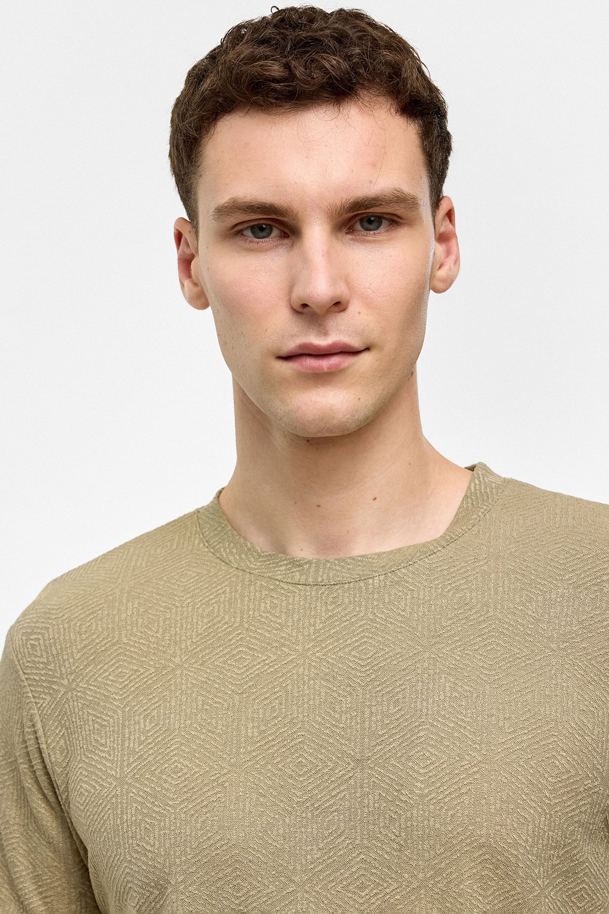 REGULAR FIT KISA KOL TSHIRT