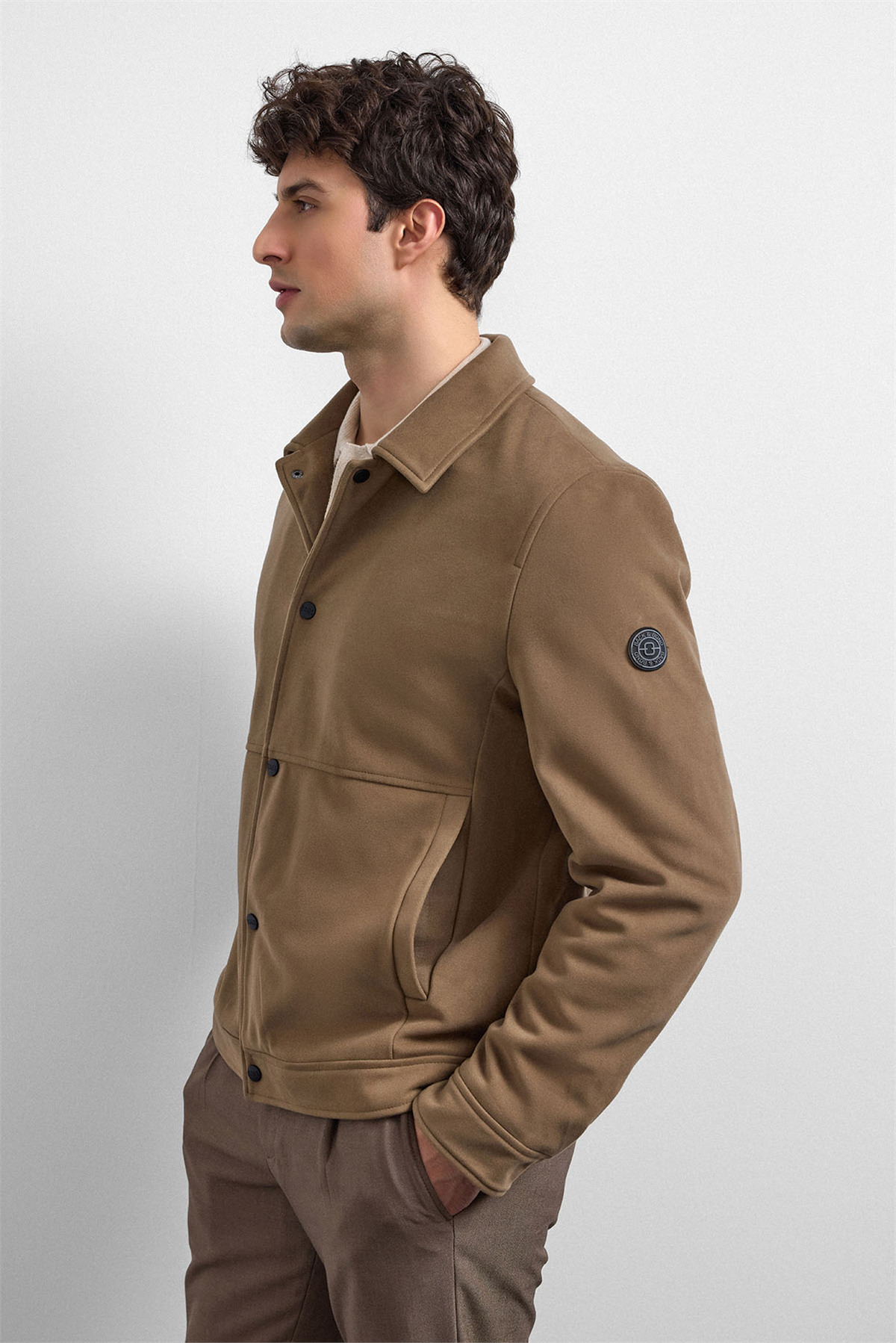 REGULAR FIT SÜET MONT